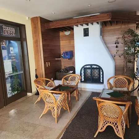 Autis Hotel