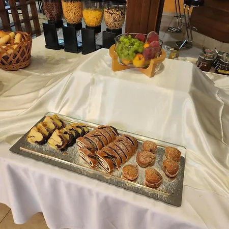 Autis Hotel